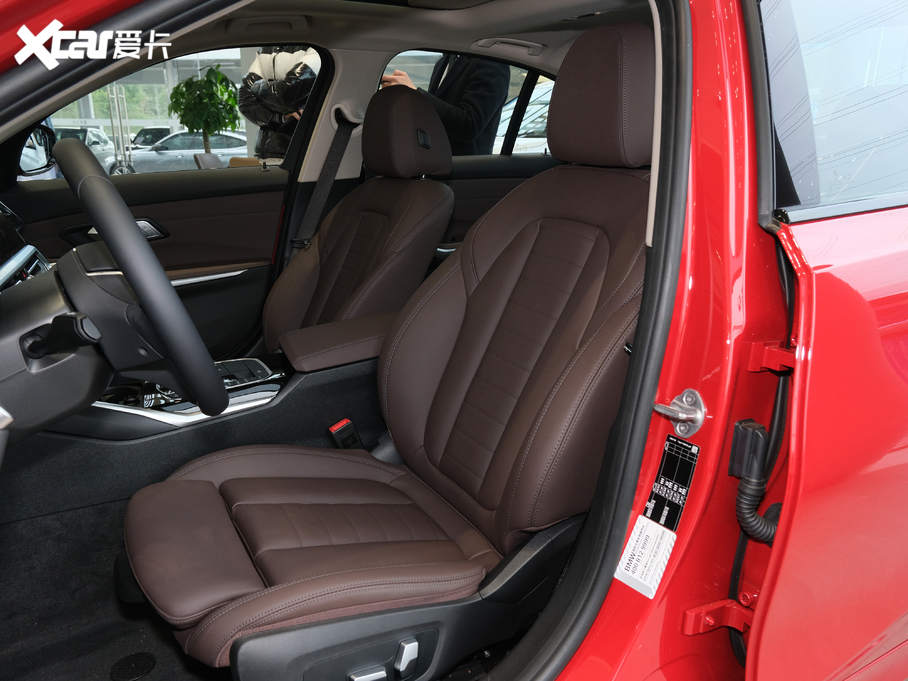 2021R3ϵ 320i \(yn)(dng)b