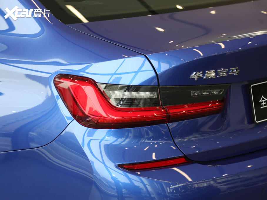 2021R3ϵ 325Li M\(yn)(dng)b