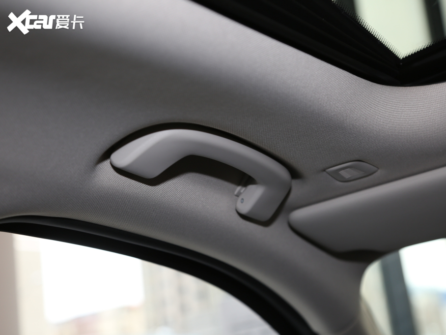 2021R3ϵ 325Li M\b