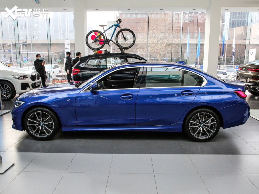 2021R3ϵ 325Li M\b