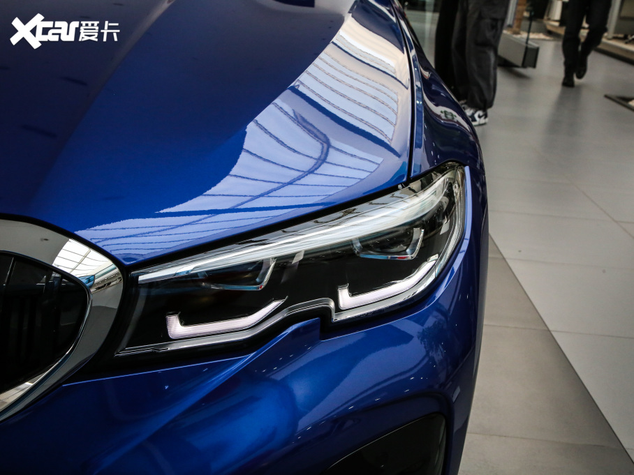 2021R3ϵ 325Li M\b