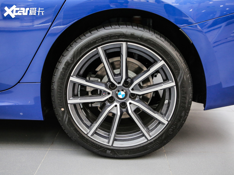 2021R3ϵ 325Li M\(yn)(dng)b