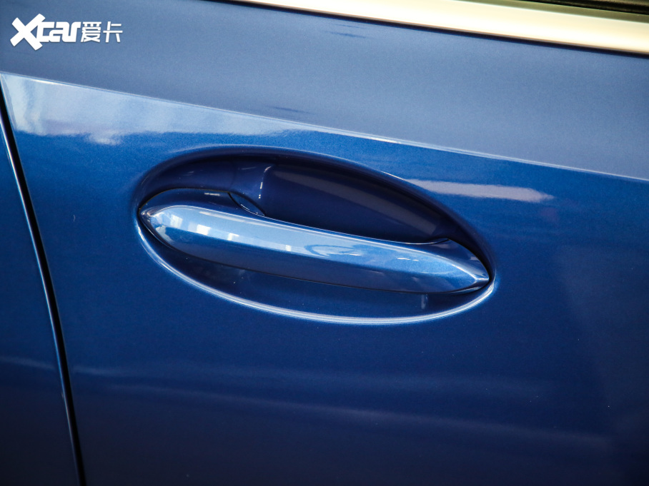 2021R3ϵ 325Li M\(yn)(dng)b