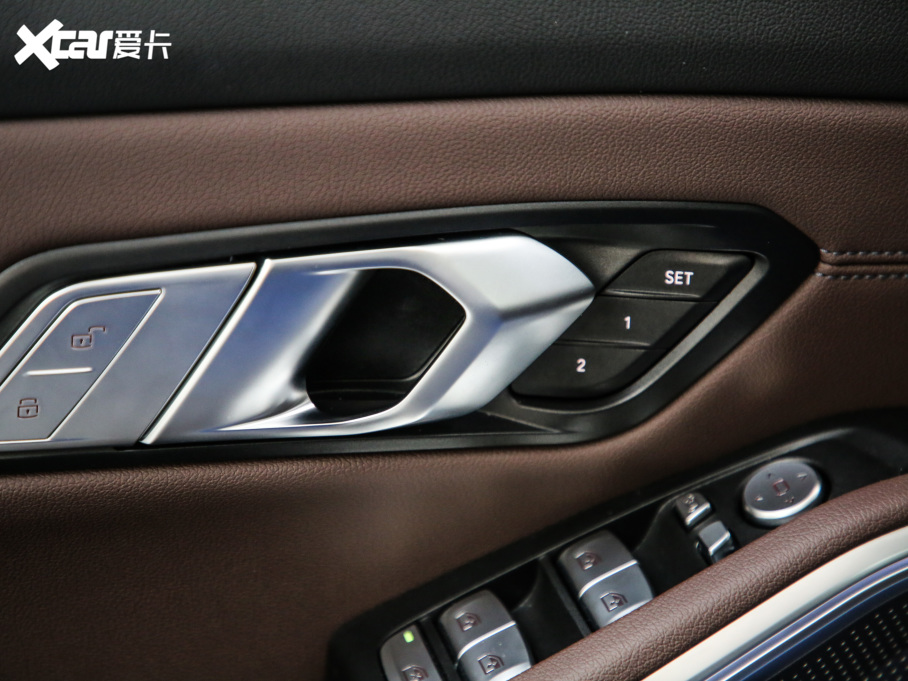 2021R3ϵ 325Li M\(yn)(dng)b