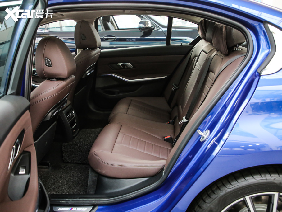 2021R3ϵ 325Li M\b