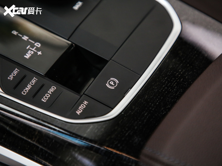 2021R3ϵ 325Li M\(yn)b