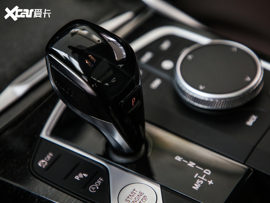 2021R3ϵ 325Li M\(yn)(dng)b