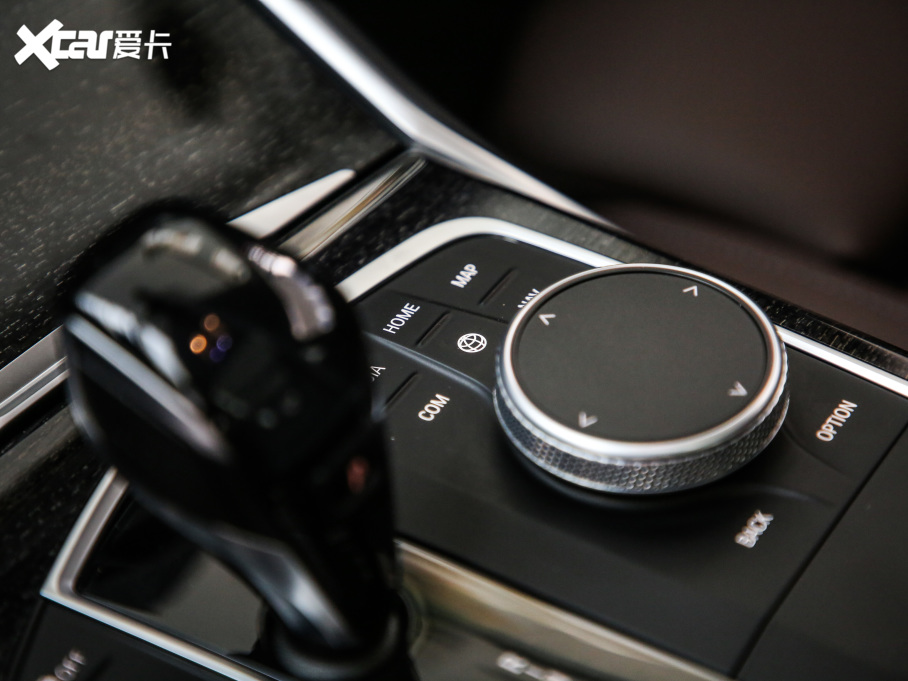 2021R3ϵ 325Li M\b