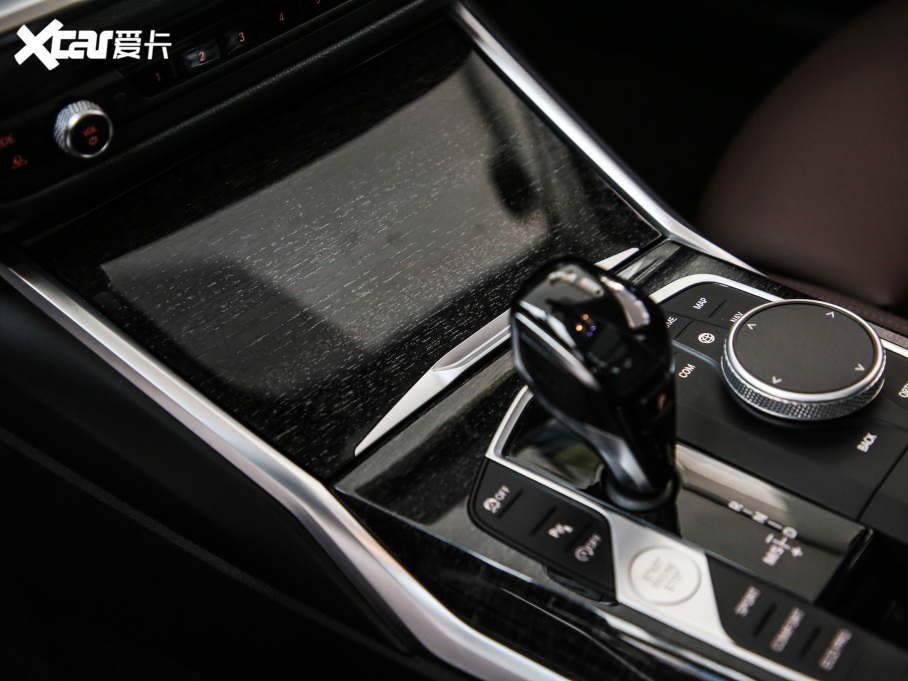 2021R3ϵ 325Li M\b