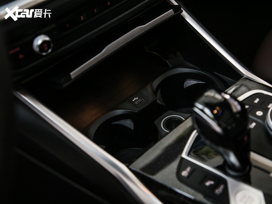 2021R3ϵ 325Li M\b