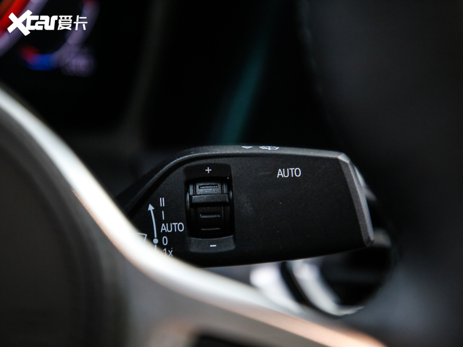 2021R3ϵ 325Li M\b