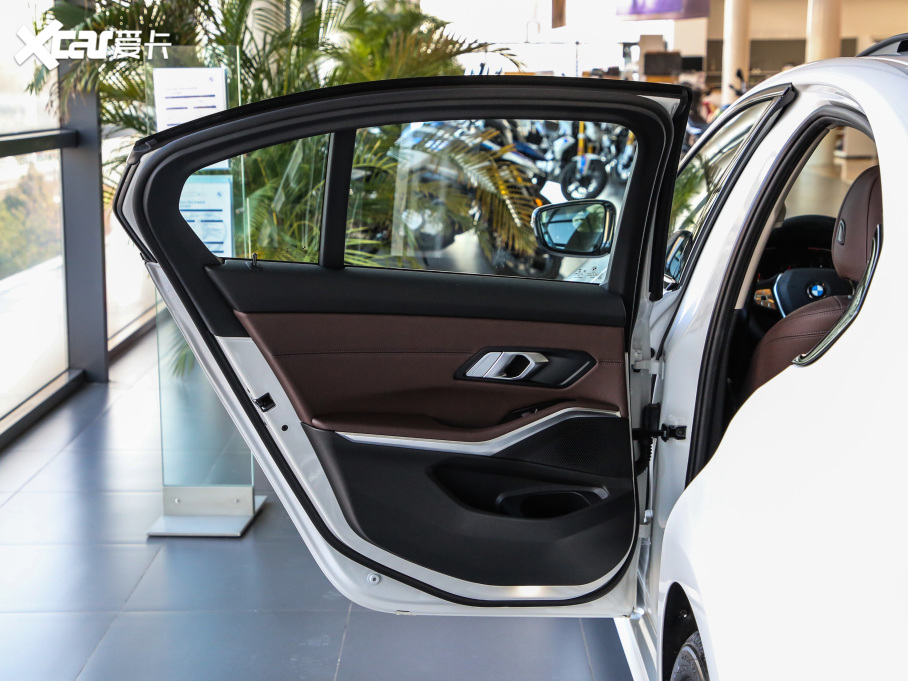 2021R3ϵ 320i \(yn)(dng)b