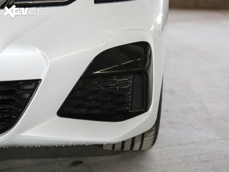 2021R3ϵ 325Li xDrive M\b