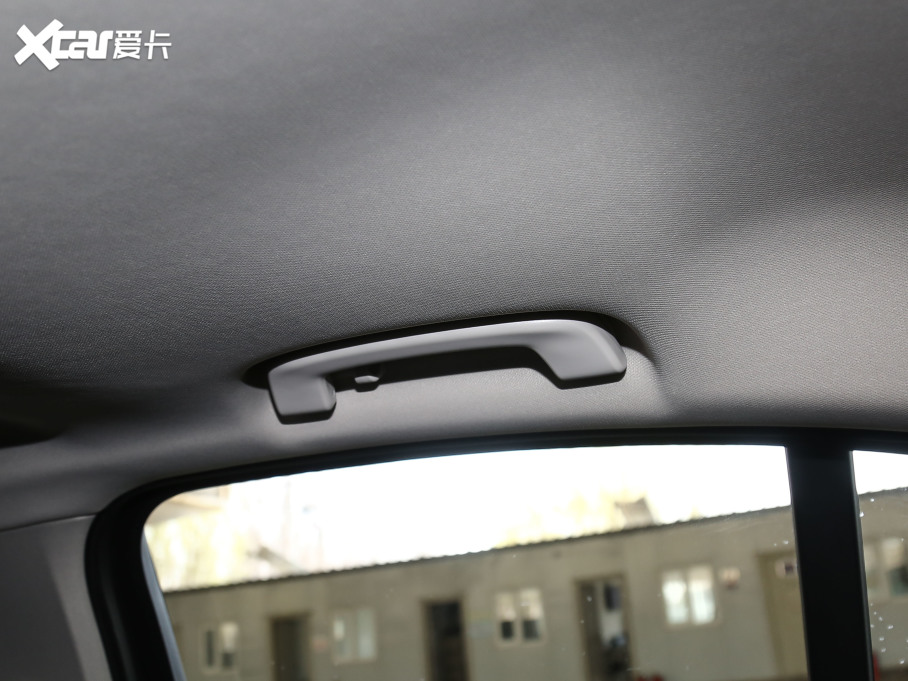 2021R3ϵ 330i M\ҹb