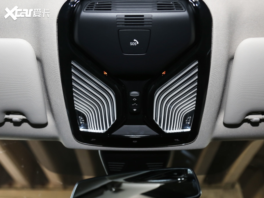 2021R3ϵ 330i M\ҹb