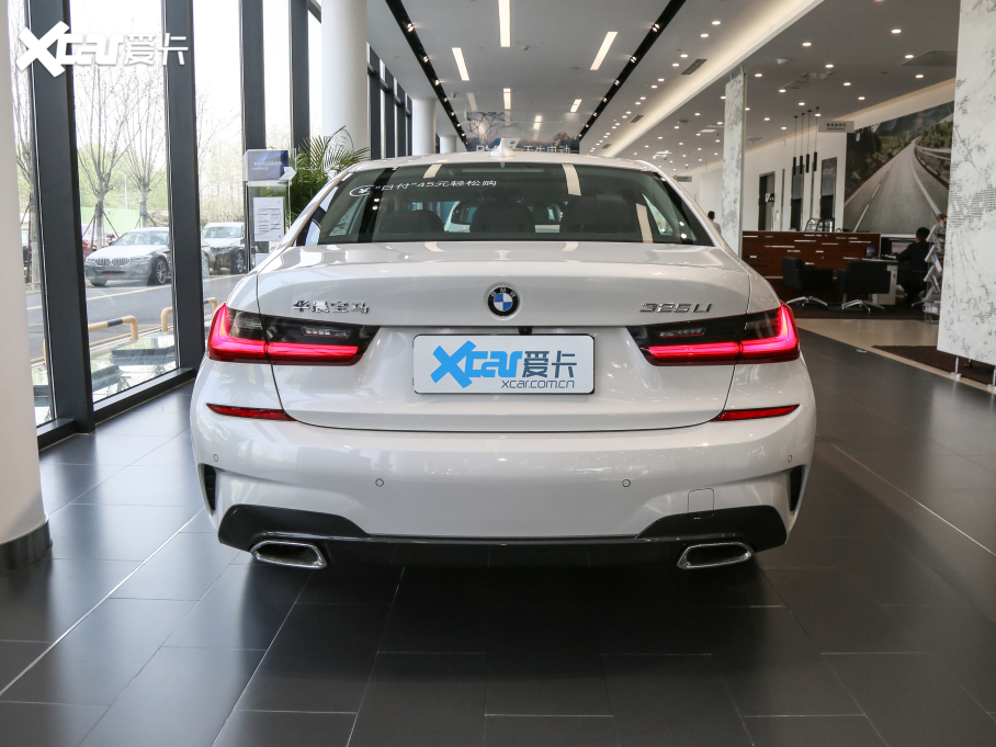 2021R3ϵ Ŀ 325Li M\b