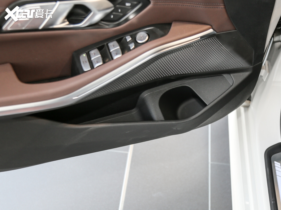 2021R3ϵ Ŀ 325Li M\b