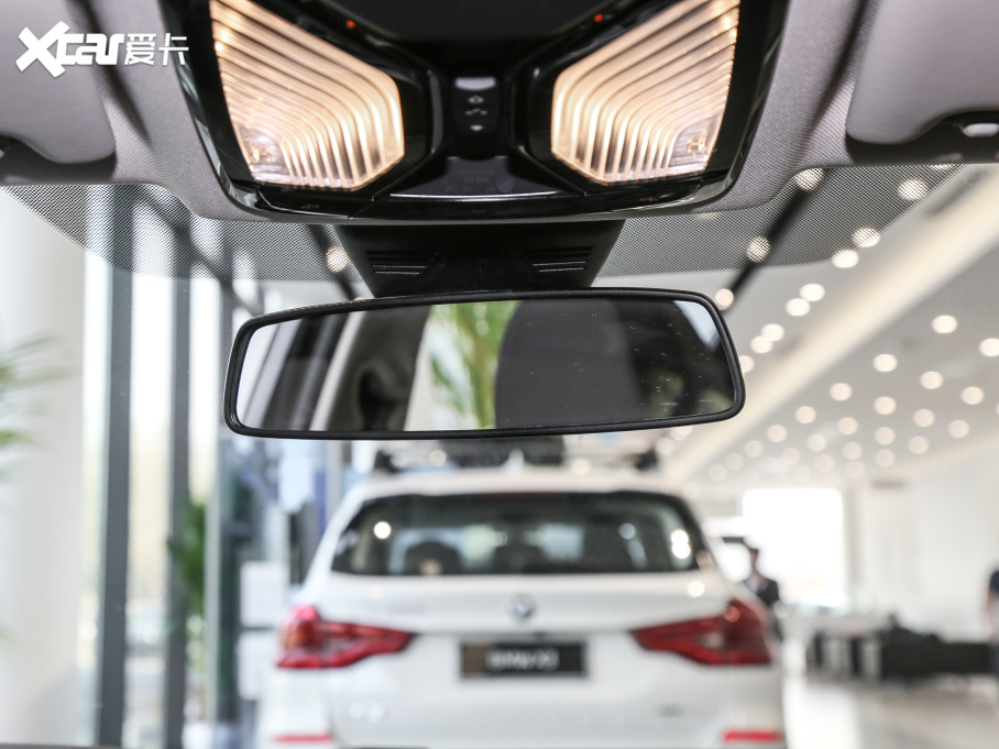 2021R3ϵ Ŀ 325Li M\b