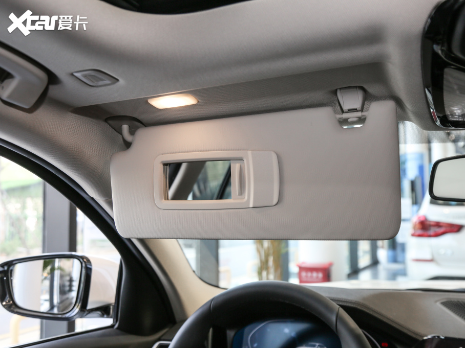 2021R3ϵ Ŀ 325Li M\b