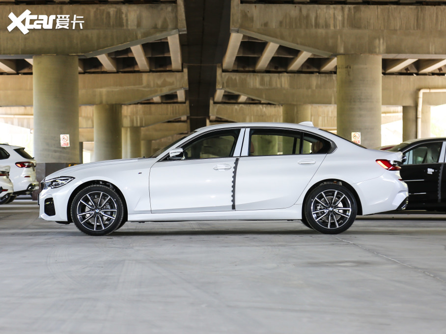 2021R3ϵ Ŀ 320Li M\b