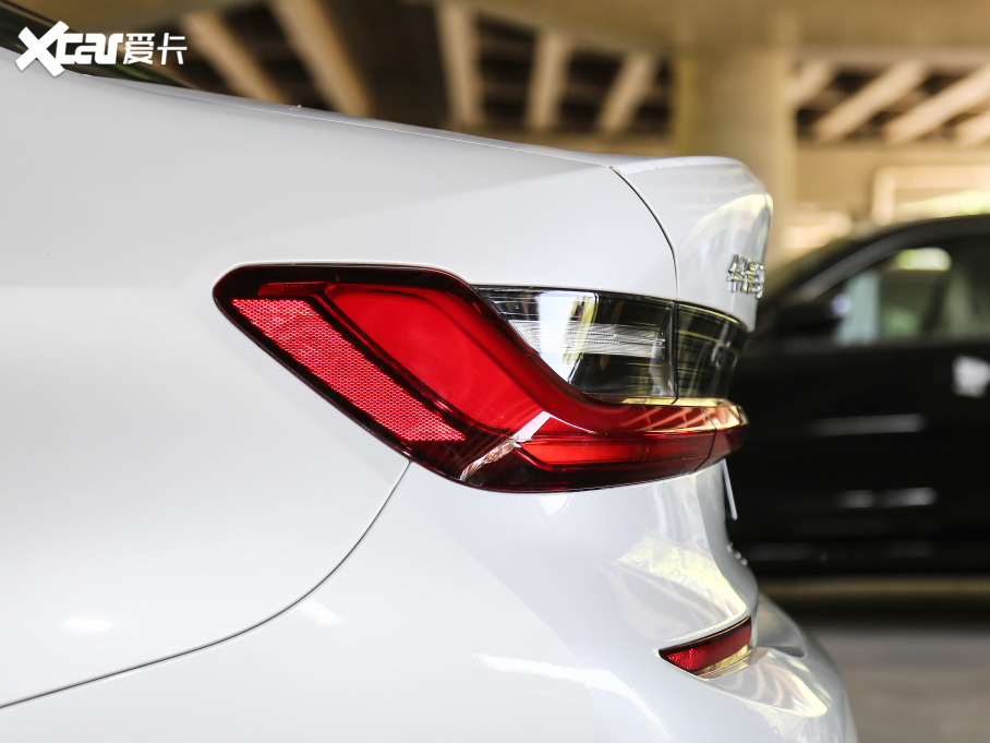 2021R3ϵ Ŀ 320Li M\b