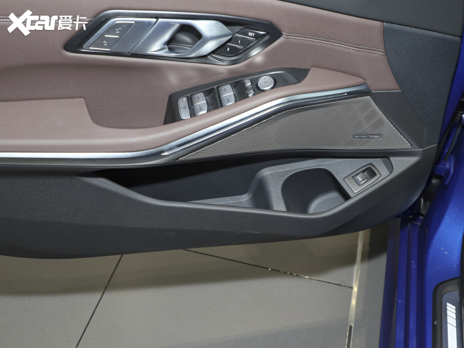 2021R3ϵ Ŀ 325Li M\ҹb