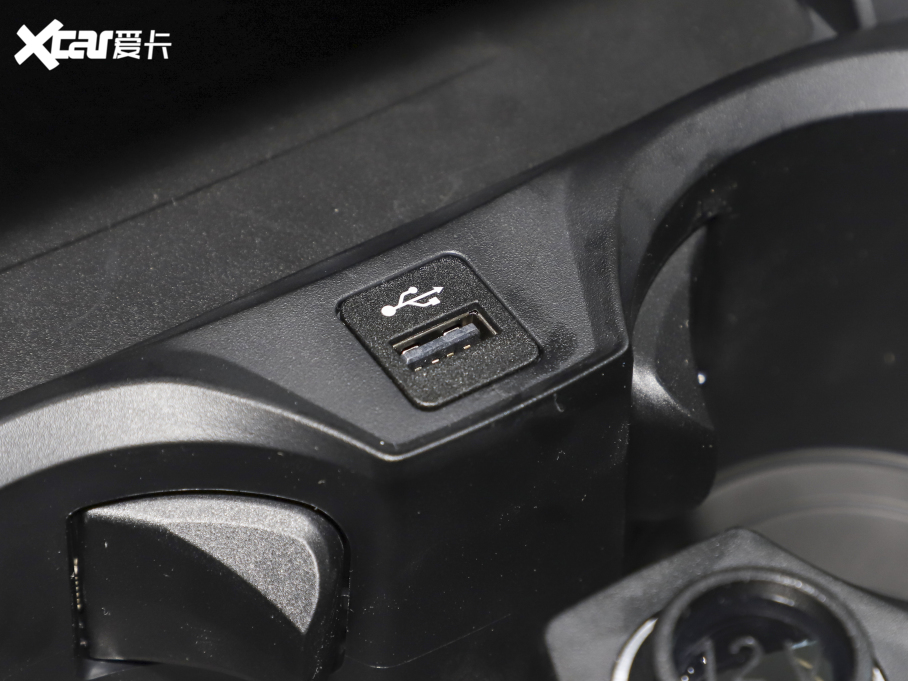 2021R3ϵ Ŀ 325Li M\ҹb