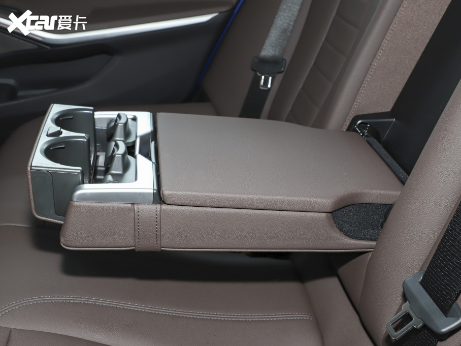 2021R3ϵ Ŀ 325Li M\ҹb