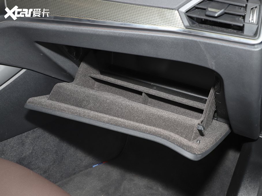 2021R3ϵ Ŀ 325Li M\ҹb