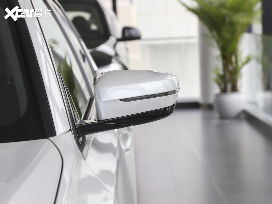 2021R3ϵ Ŀ 325i M\b