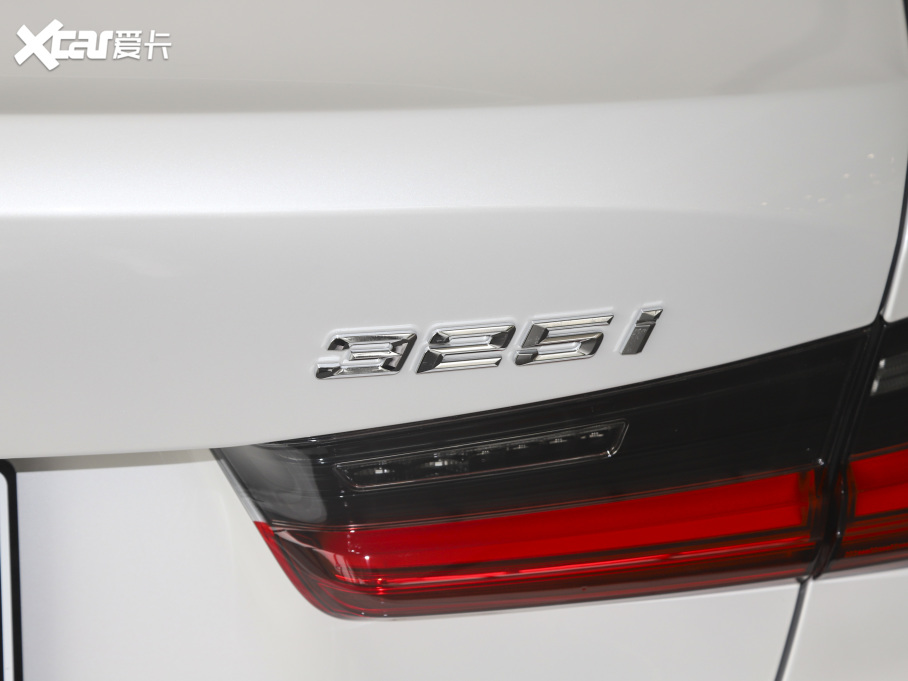 2021��R3ϵ �Ŀ� 325i M�\(y��n)��(d��ng)���b