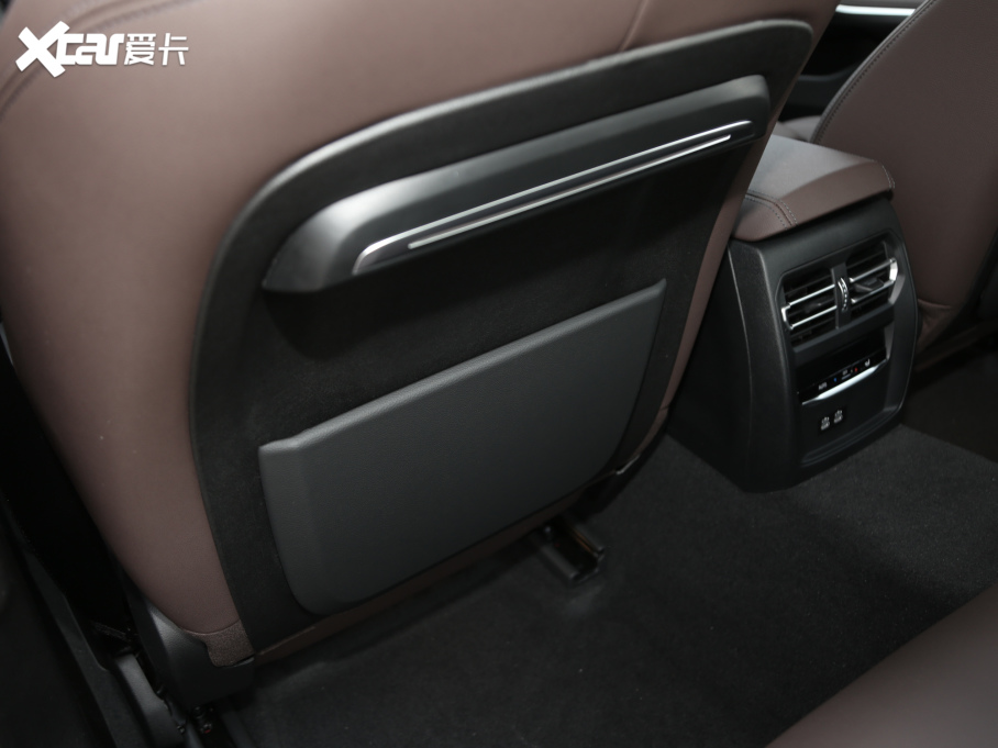 2021��R3ϵ �¿� 325Li M�\�����b