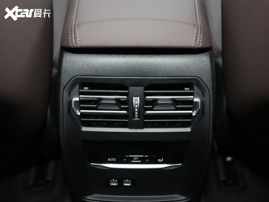 2021R3ϵ ¿ 325Li M\b