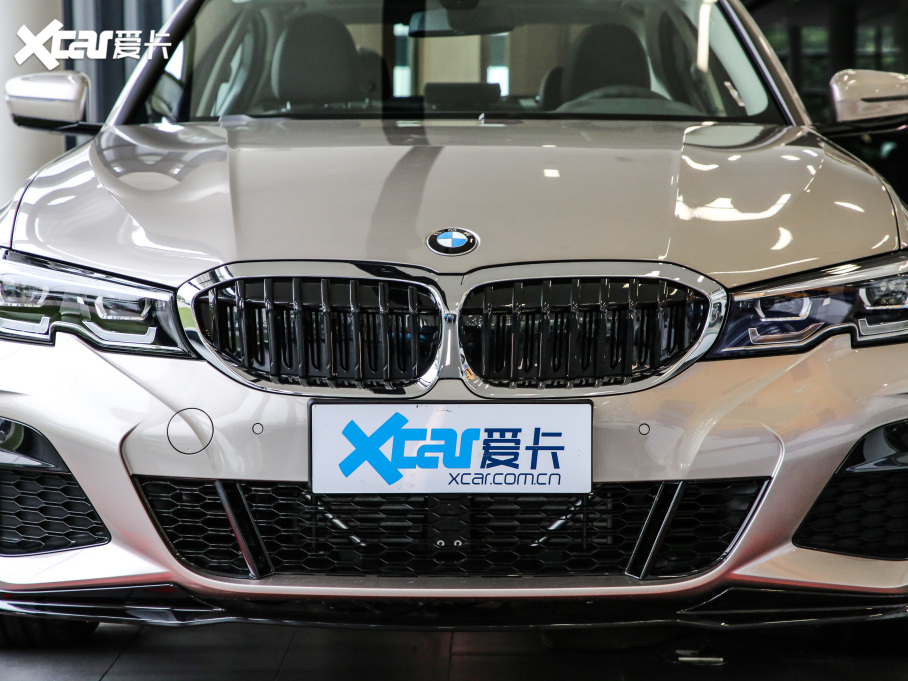 2021��R3ϵ �¿� 320Li M�\�����b