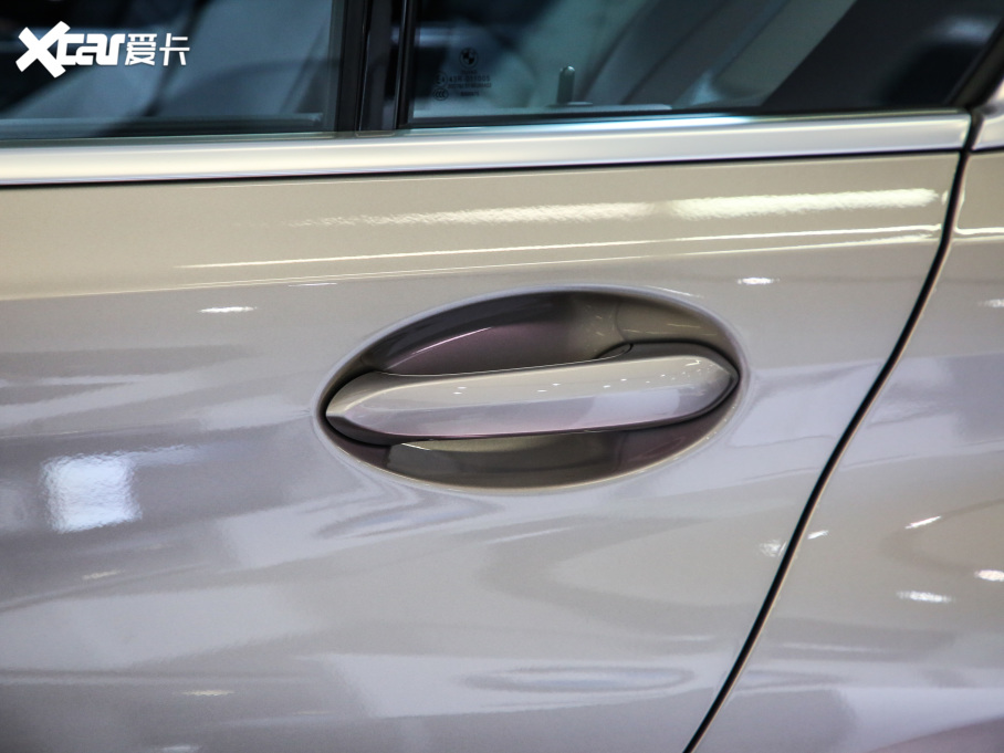 2021R3ϵ ¿ 320Li M\b