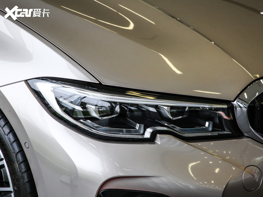 2021R3ϵ ¿ 320Li M\b