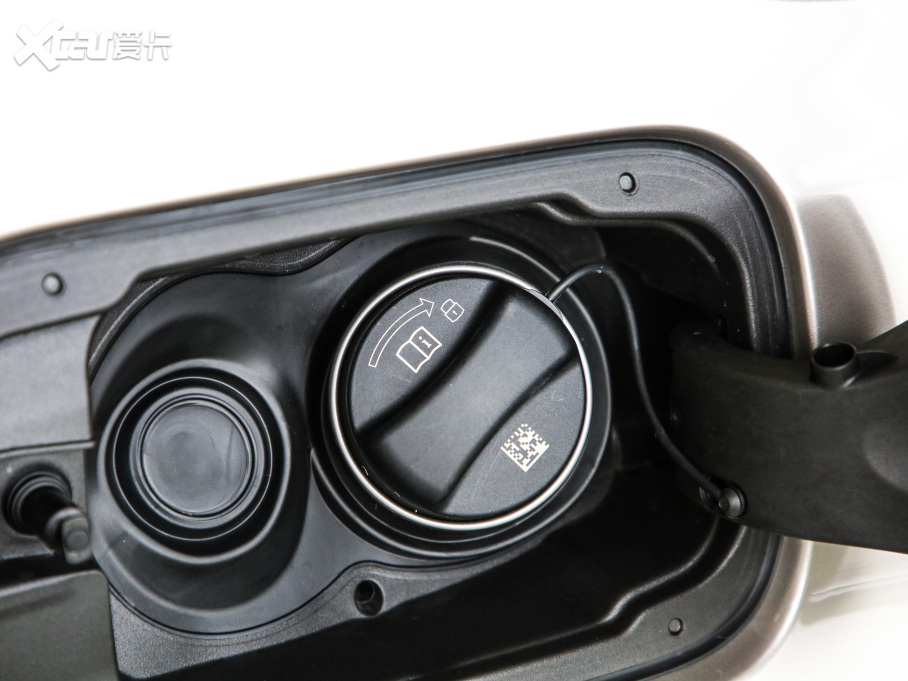 2021R3ϵ ¿ 320Li M\b