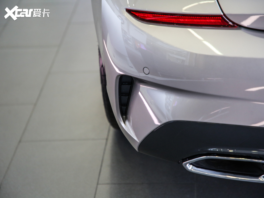 2021��R3ϵ �¿� 320Li M�\�����b