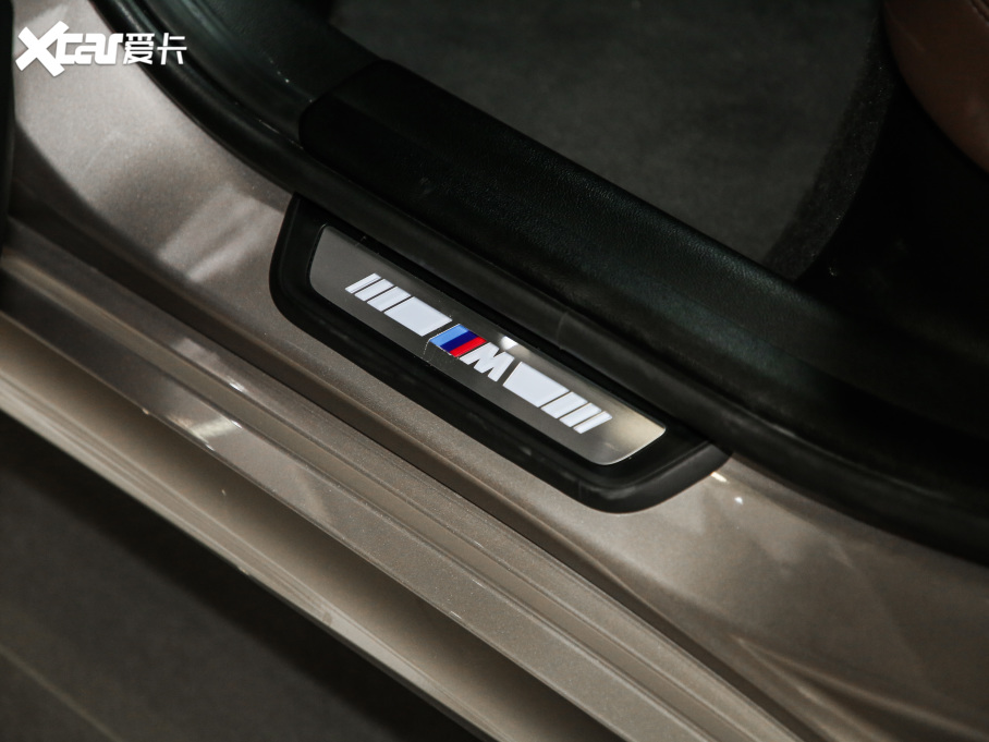 2021R3ϵ ¿ 320Li M\b