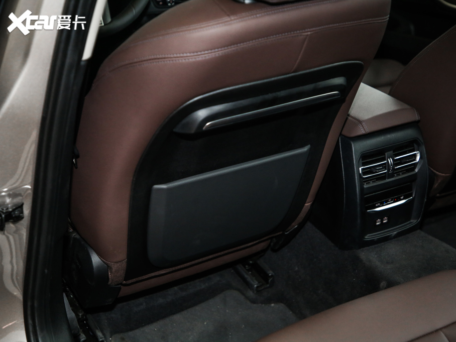 2021R3ϵ ¿ 320Li M\b