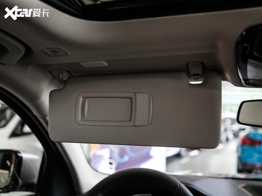 2021R3ϵ ¿ 320Li M\b