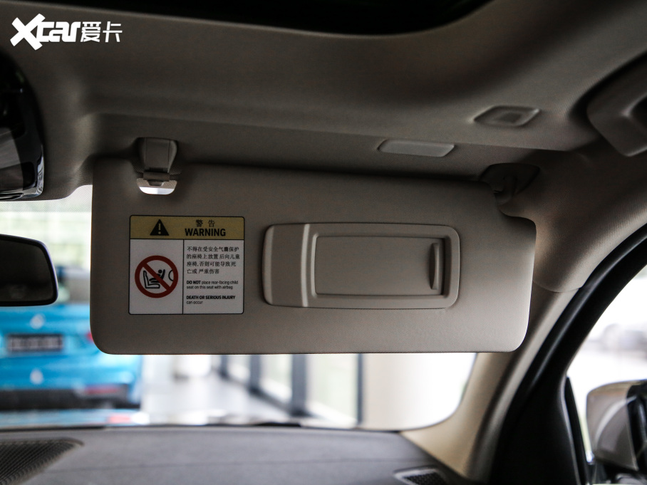 2021R3ϵ ¿ 320Li M\b