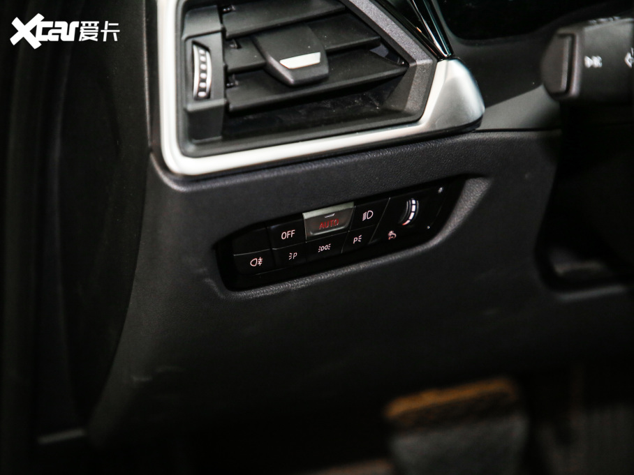 2021R3ϵ ¿ 320Li M\(yn)(dng)b