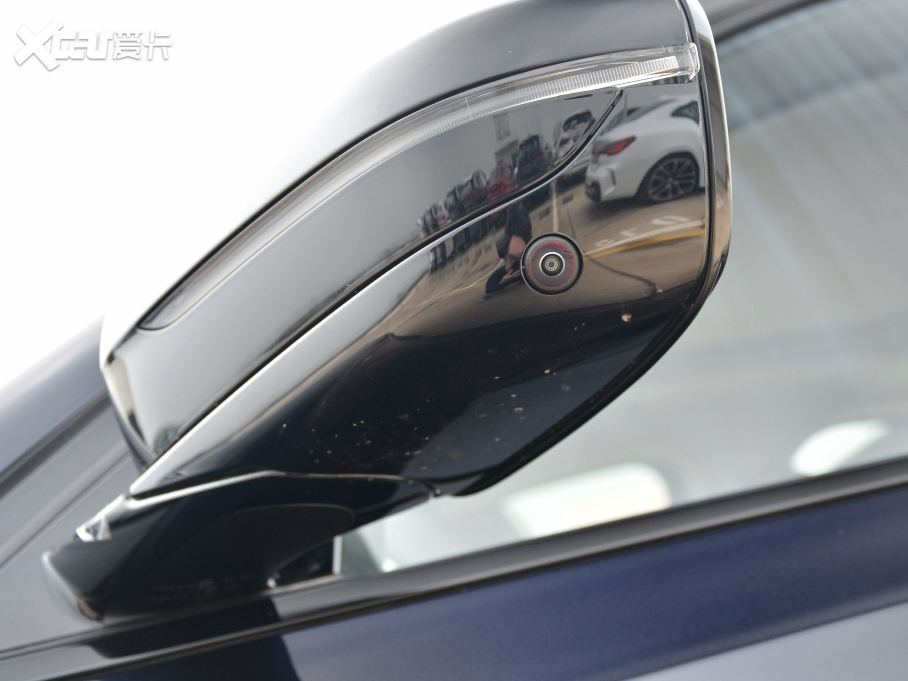 2021R3ϵ ¿ 330i M\ҹb