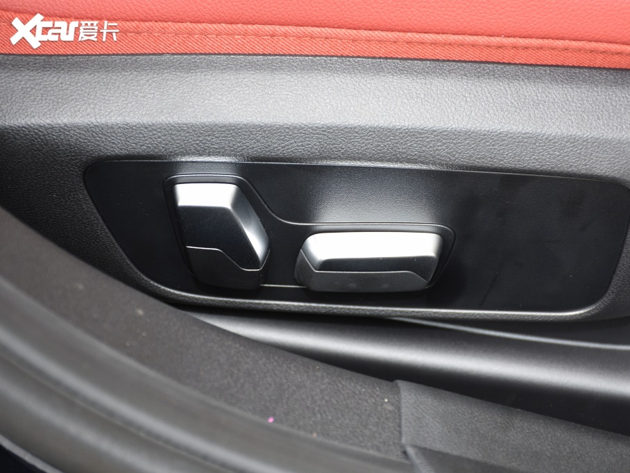 2021R3ϵ ¿ 330i M\ҹb