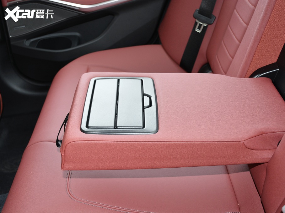 2021R3ϵ ¿ 330i M\ҹb