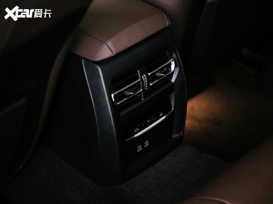 2021��R3ϵ 320i �\�����b