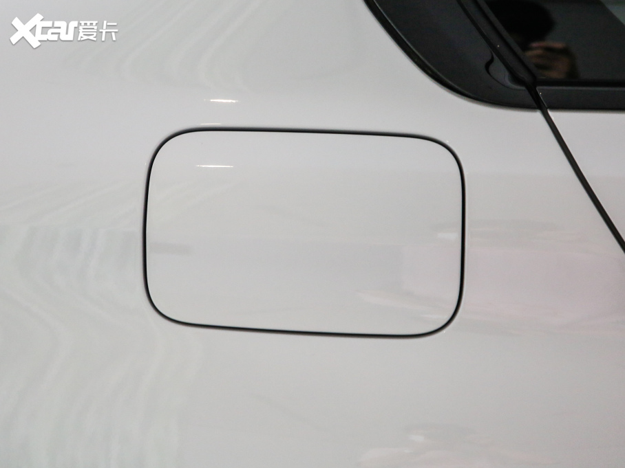 2021��R3ϵ �¿� 320i �\�����b