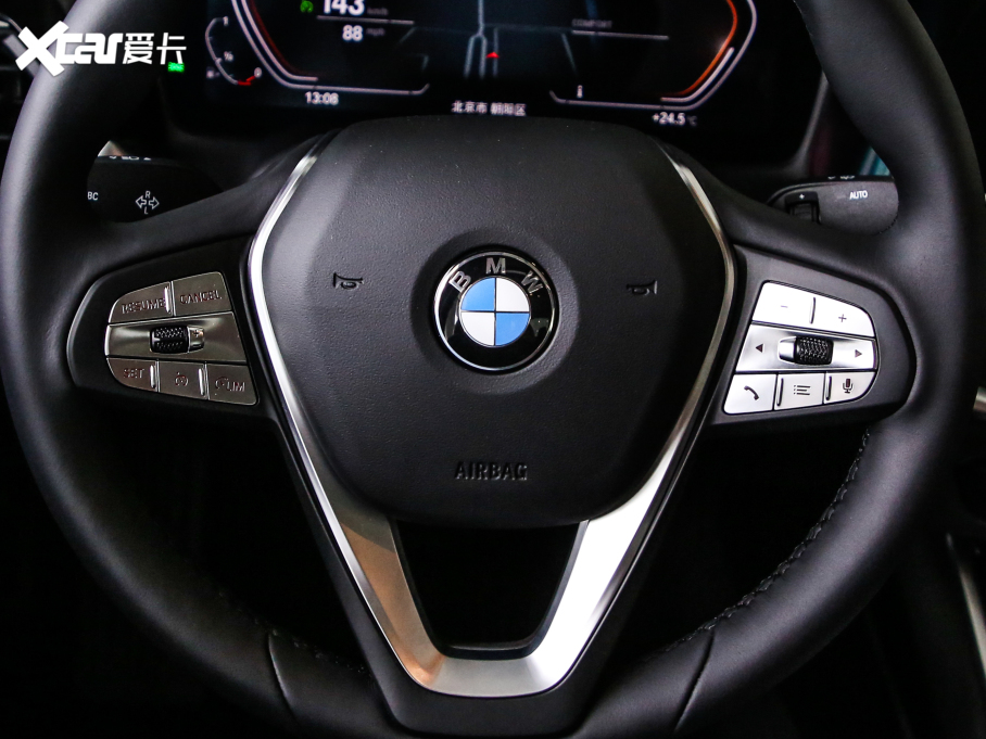 2021��R3ϵ �¿� 320i �\�����b