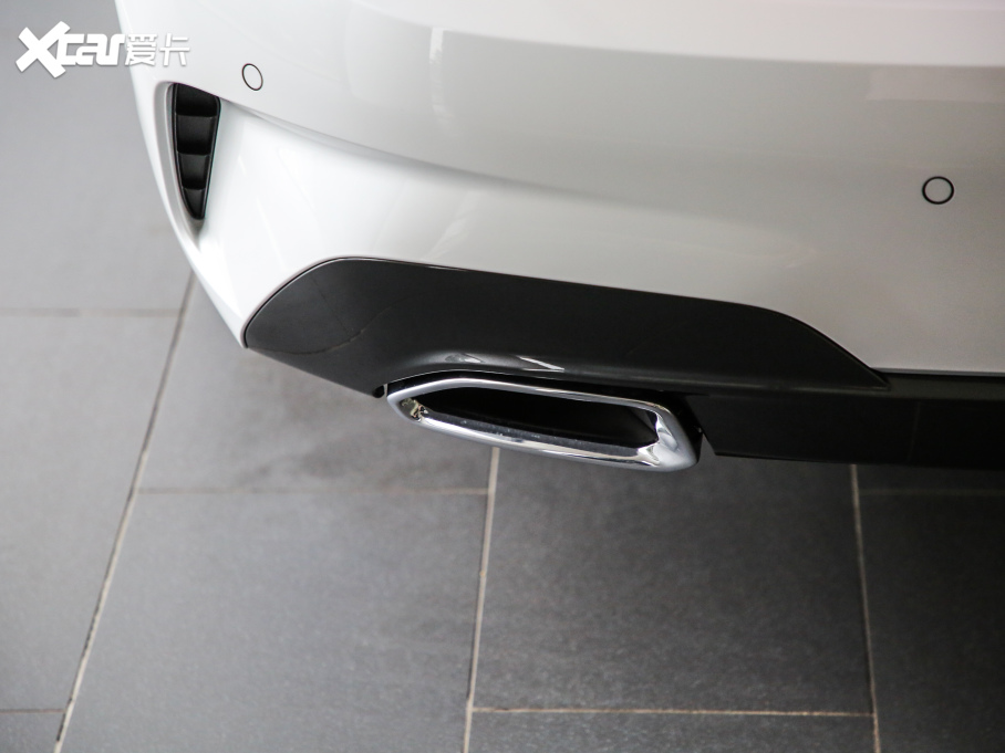 2021��R3ϵ �¿� 320Li M�\�����b